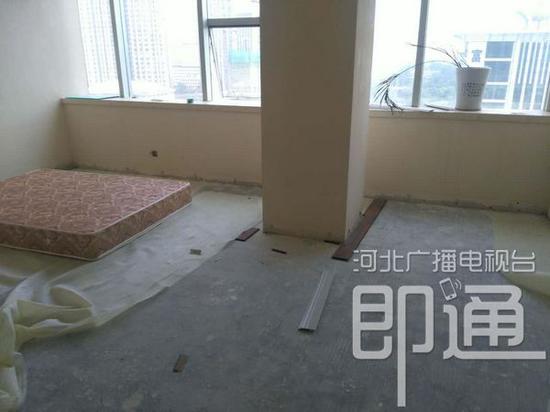 于先生預(yù)定的13樓房間現(xiàn)在成了這樣。